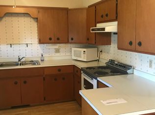 345 N Simpson Rd, El Dorado, KS 67042