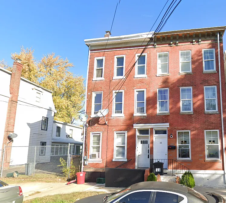 214 Spring St #2