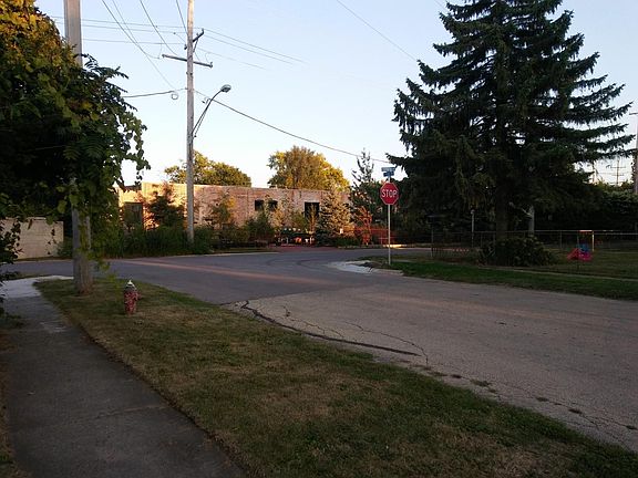 view of blumen gardens