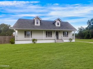 1334 Guillot Rd, Youngsville, LA 70592