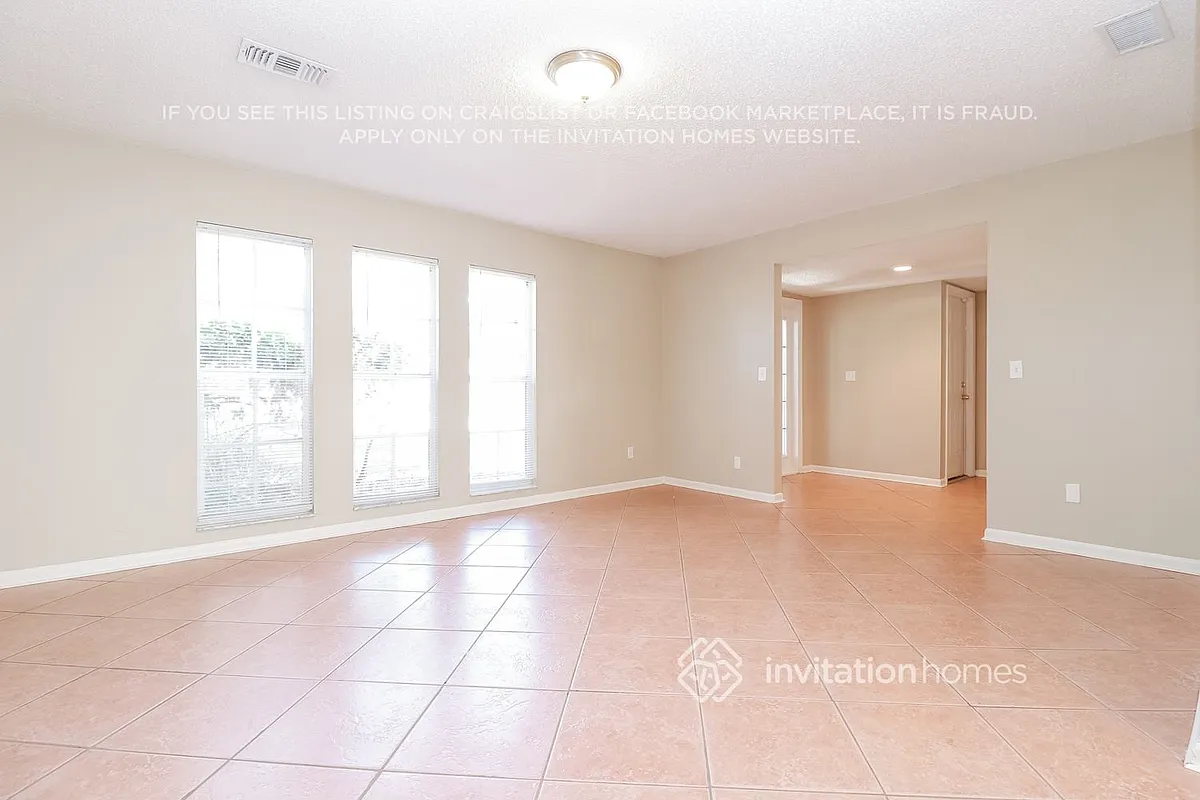 Building Photo - 12111 92nd Way