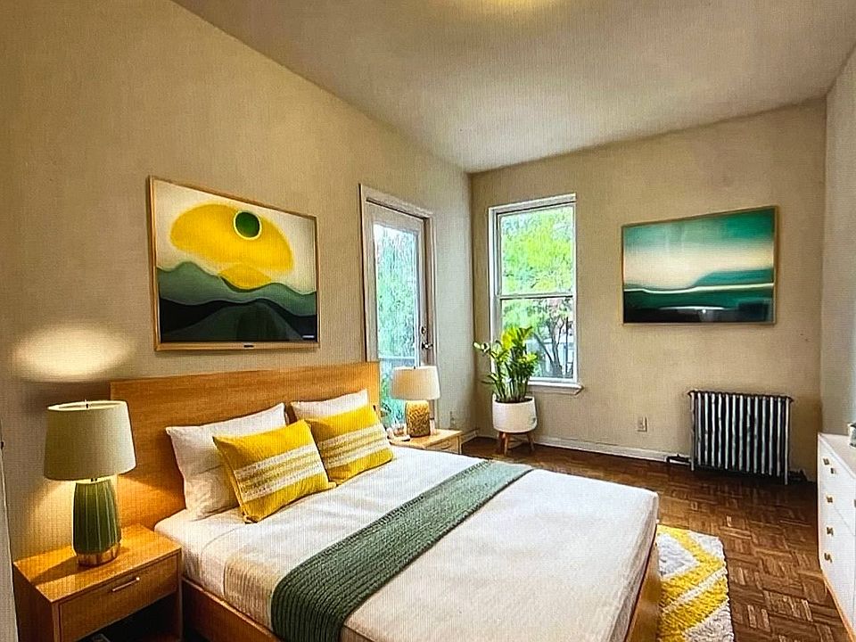 1st image of 210 Clarkson Ave