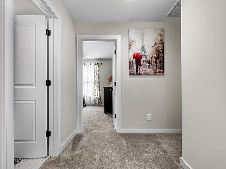 4040 Olivia Rd — Photo 40