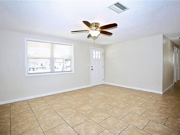 4th image of 1357 E Normandy Blvd