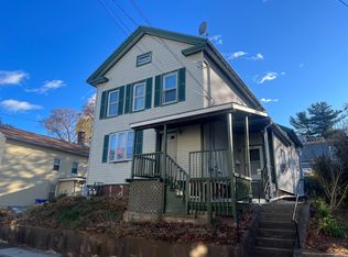 28 Union St, Meriden, CT 06451