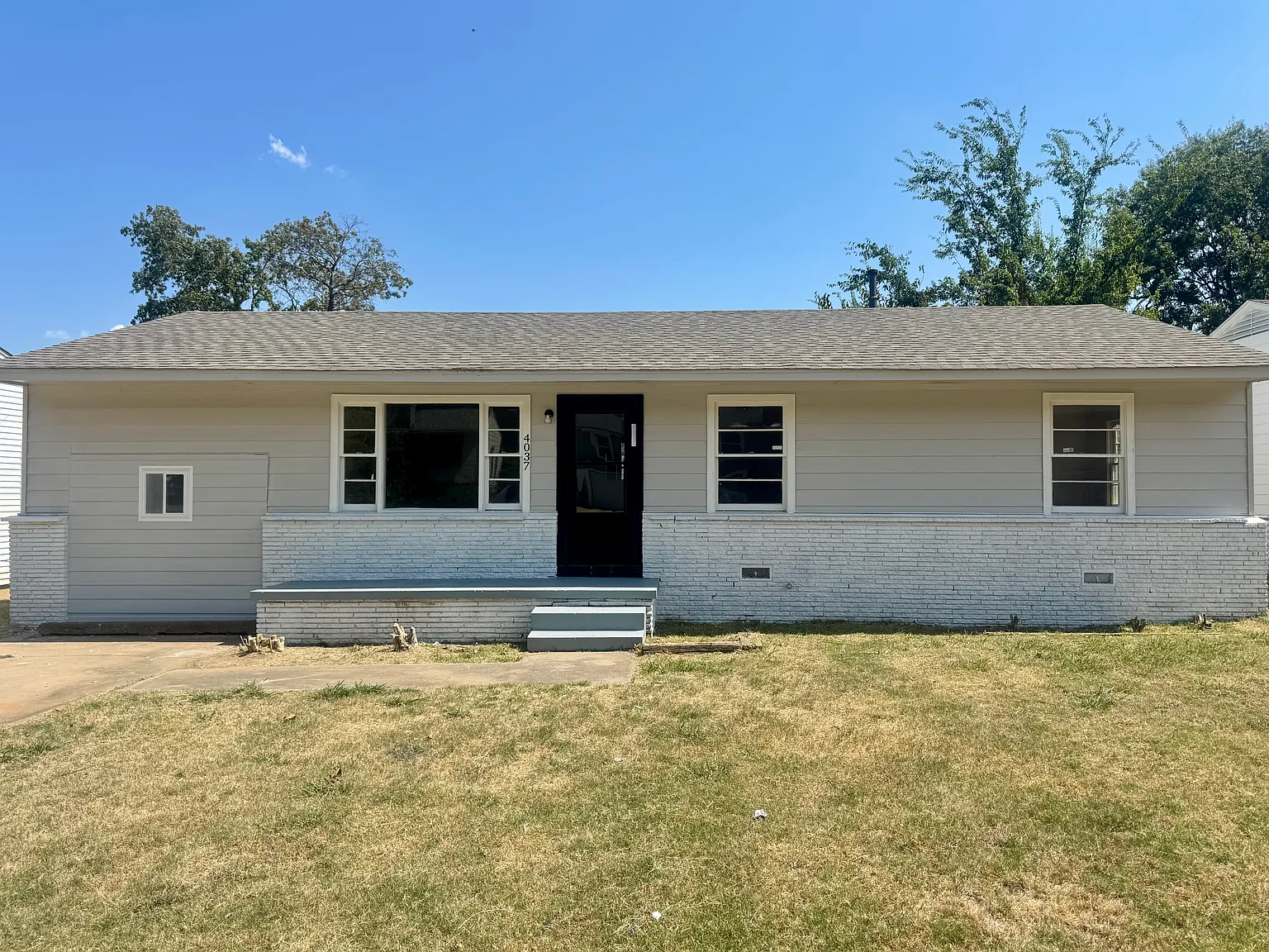 4 bed, 1464 sqft, $1,650 — Photo 1