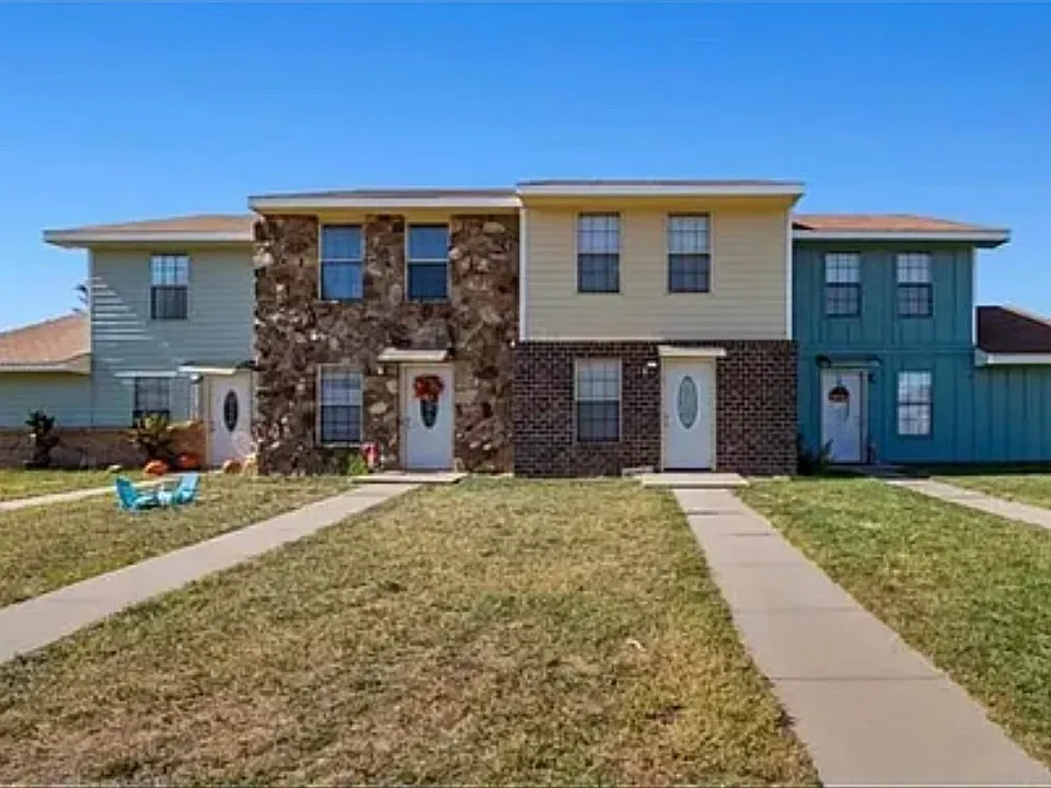 2827 Eldorado Pl #D