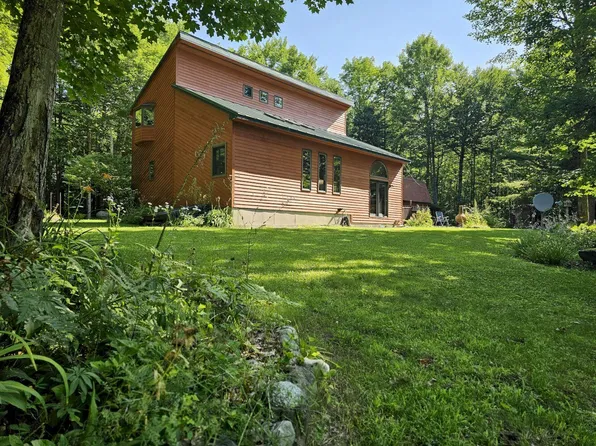 647 Preble Avenue, Madison, ME 04950