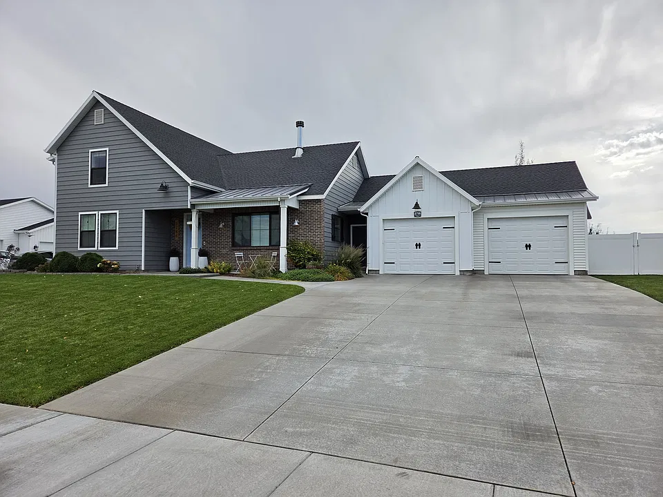 2756 Spring Gulch Dr