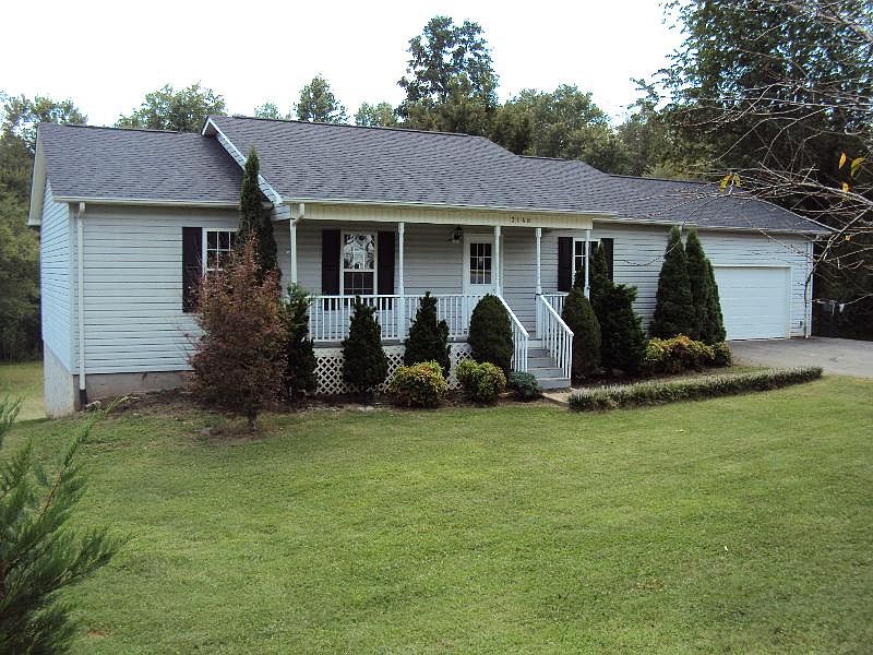 2nd image of 3148 22nd Street Ln NE