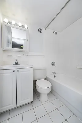 Rented by Bold New York | media 5