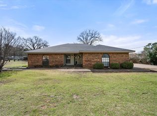 1932 Cindy Ct, Burleson, TX 76028
