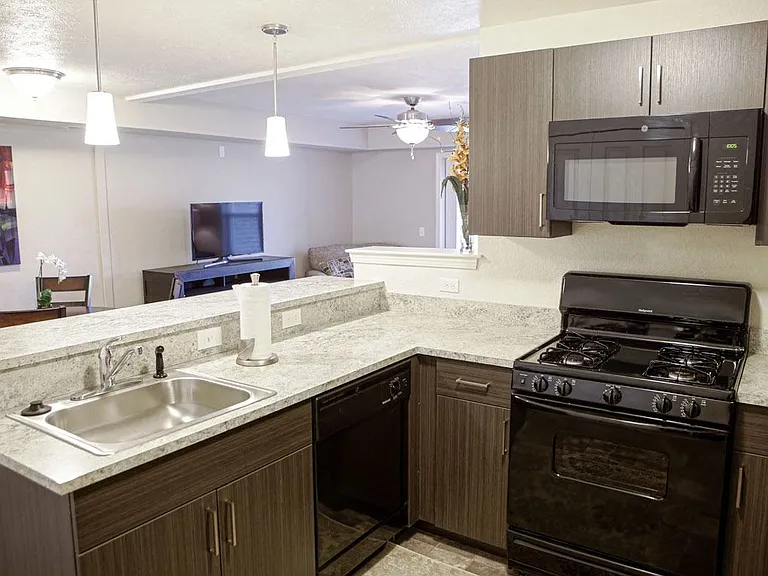 Andover Pointe Apartment Homes — Photo 51