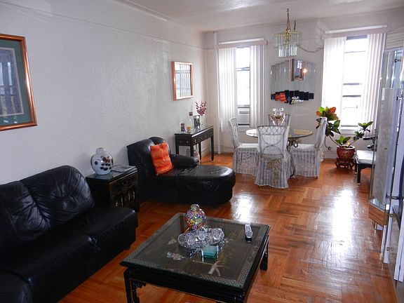 3rd image of 2020 E 41st St APT 5H