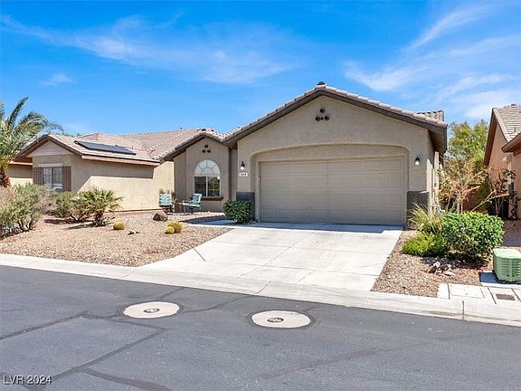 3rd image of 3648 Tack St