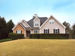 255 Brechin Dr, Senoia, GA