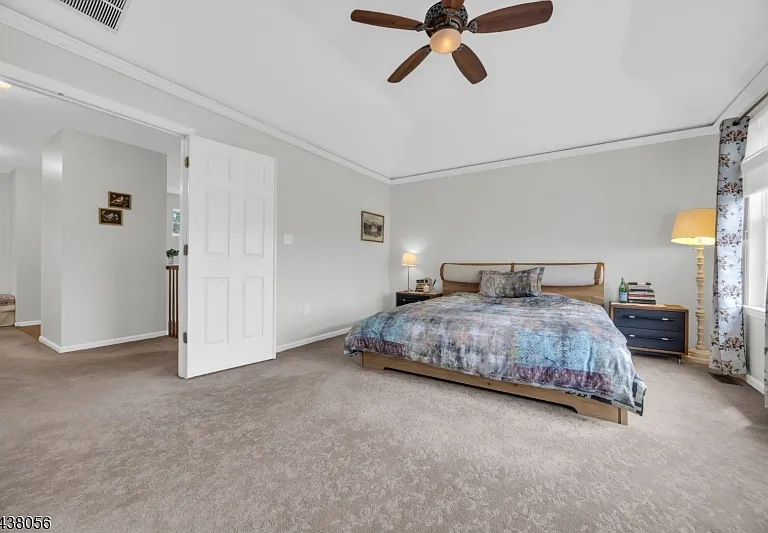 9 Hannah Ct — Photo 22