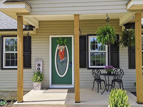 2nd image of 237 Upland View Dr