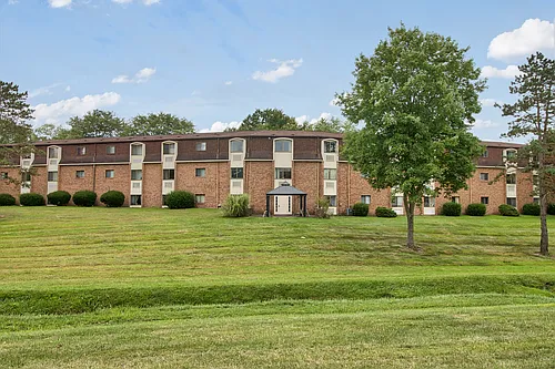 Mapleview Terrace Apartments Photo 1