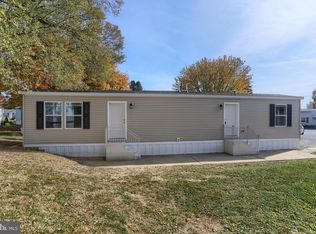 14 David Dr, Lebanon, PA 17046