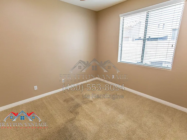 5029 W Yearling Rd — Photo 22