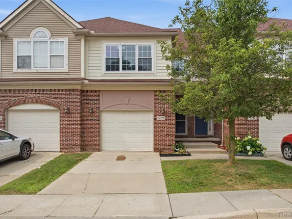 3025 Aspen Ln, Ann Arbor, MI 48108