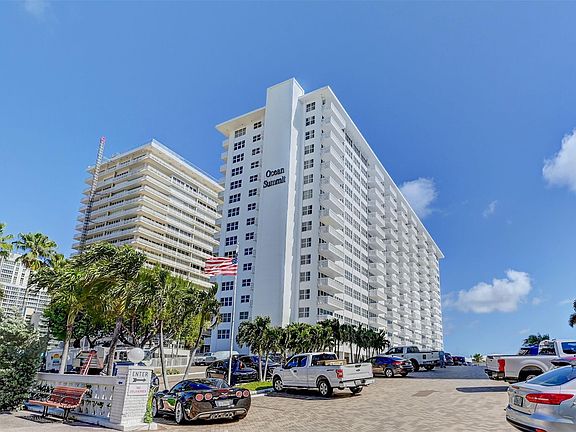 3rd image of 4010 Galt Ocean Drive #403