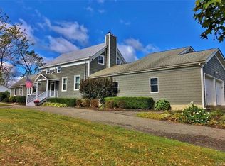 262 Gillespie St, Pine Bush, NY 12566
