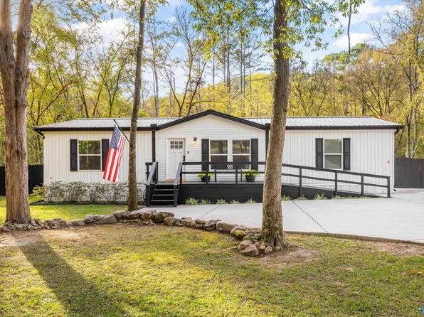 262 Shooting Star Trl, Gurley, AL 35748