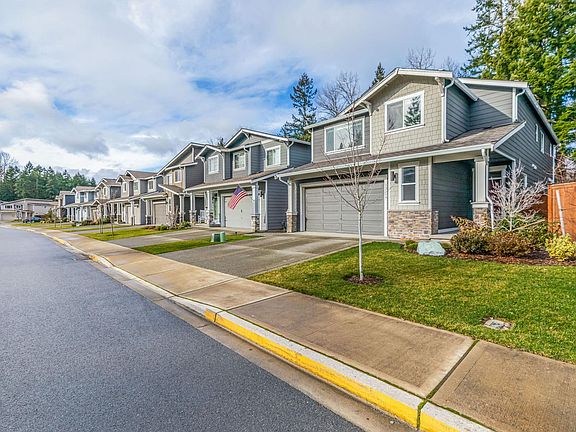 4th image of 12119 172nd Street Ct E