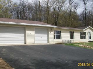 796 Kerst Rd, Westfield, WI 53964