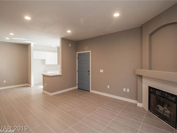 3rd image of 1830 N Buffalo Dr Unit 1035