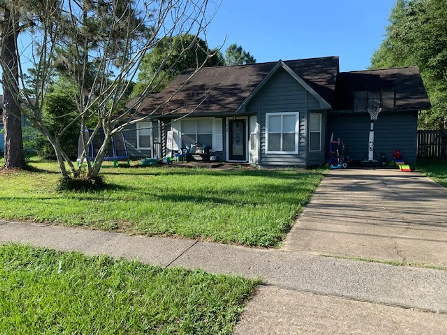 408 Brown Place Crestview, FL 32536 — Photo 3