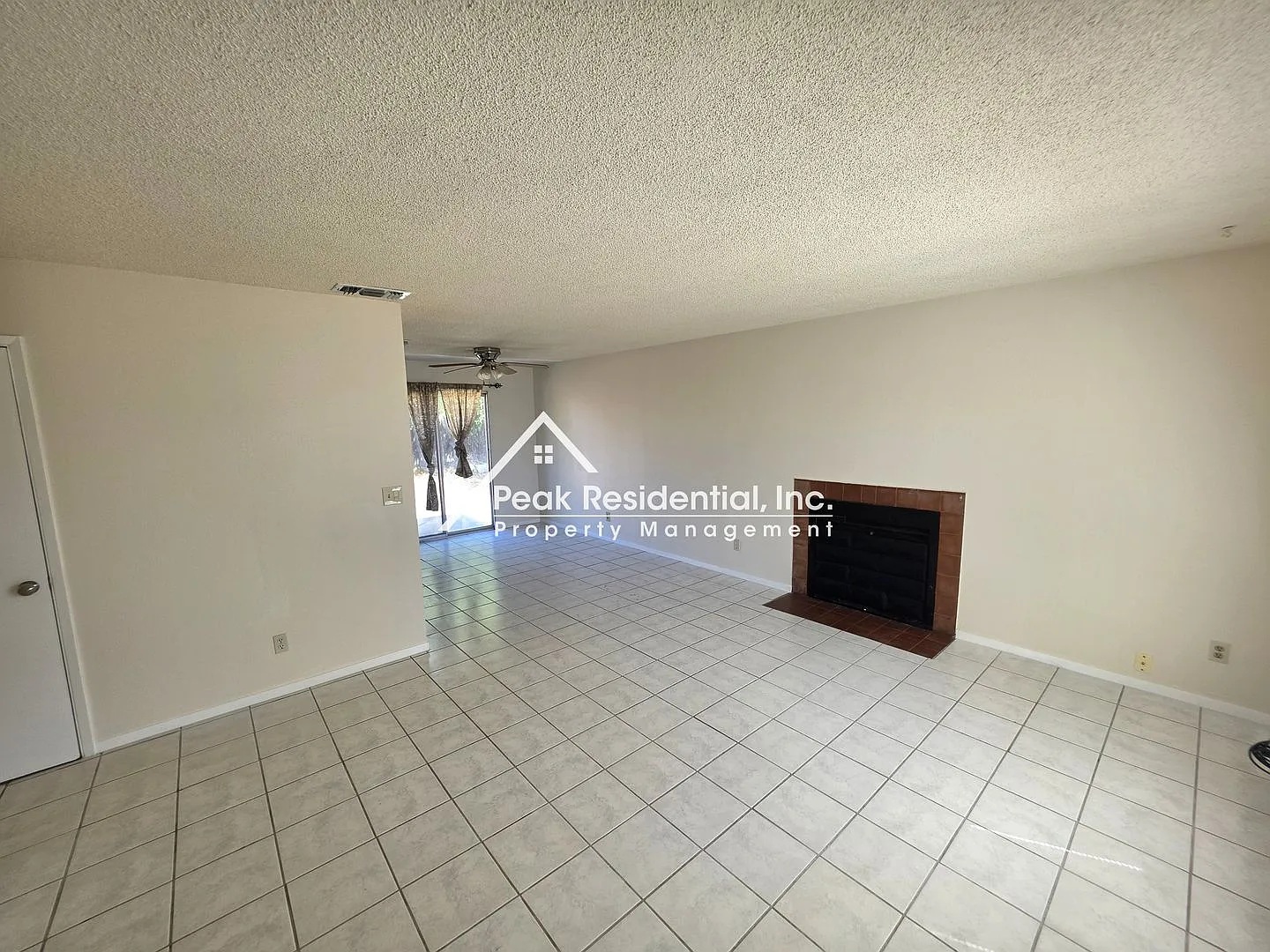Wonderful 3bd/2ba Sacramento Home! — Photo 2