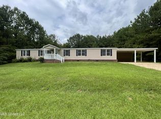 126 Hunters Cir, Mendenhall, MS 39114