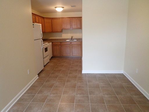 2nd image of 1755 Galbraith Rd APT 912