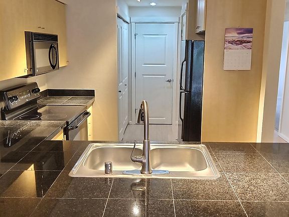 5th image of 11211 NE 128th St APT K201