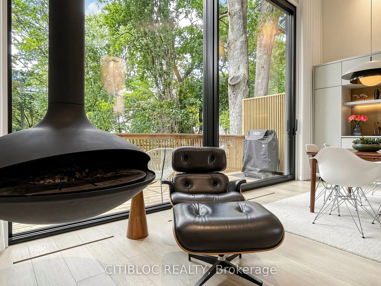 2 bed, $6,495 — Photo 4