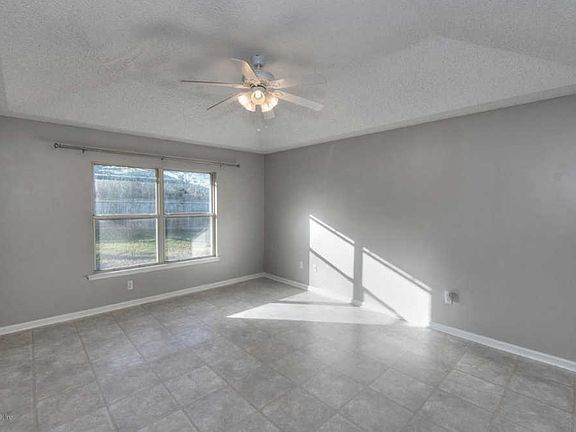 4th image of 3230 Heather Grove Ct