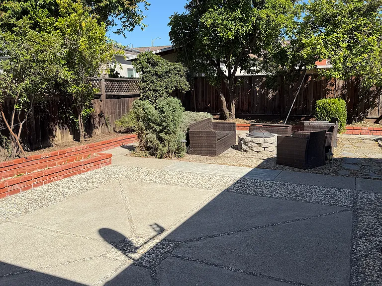 2758 Camino Del Rey — Photo 17