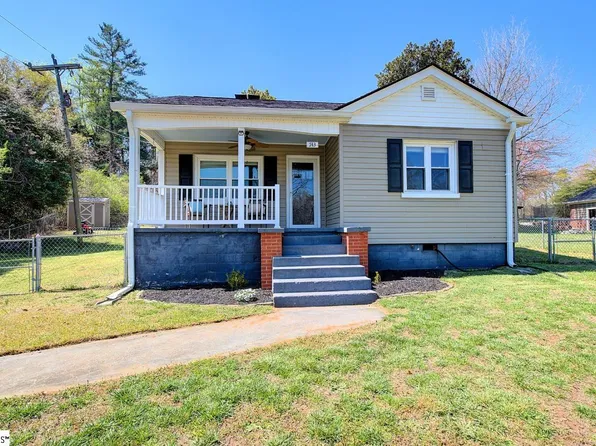 743 Pickens Dr, Liberty, SC 29657