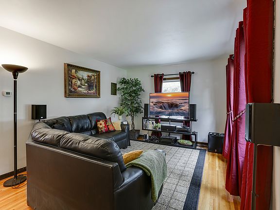4th image of 1300 Shryer Ave W