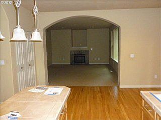 3rd image of 4121 NE 48th Ave