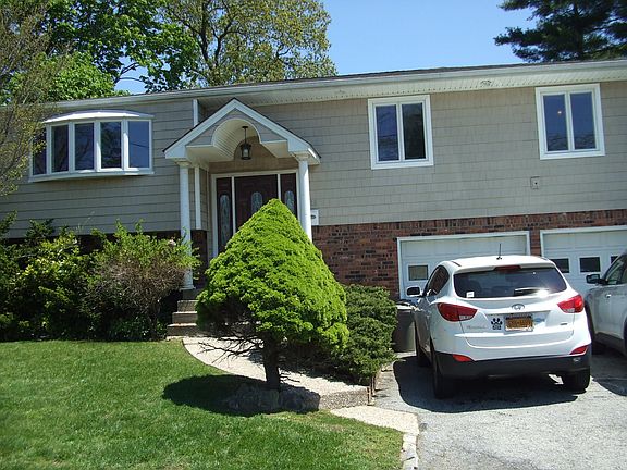 2nd image of 1418 Cecily Dr