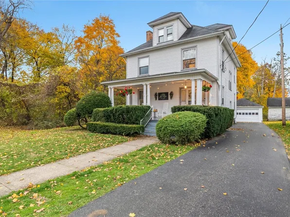 1005 Delaware Ave, New Castle, PA 16105