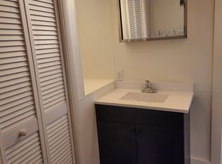 1220 1st Avenue South - 109, Escanaba, MI 49829