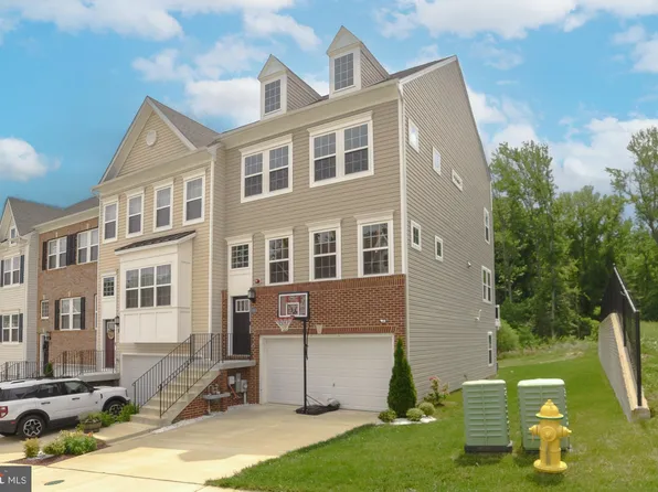 23824 Myrtle Glen Way, California, MD 20619