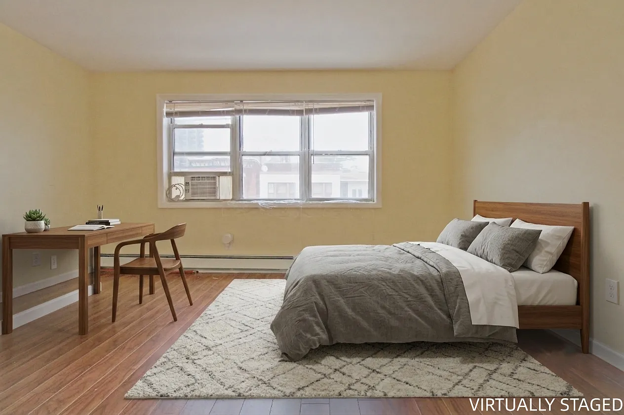 5 bed, $1,150 — Photo 1