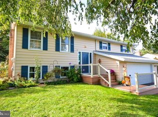 118 Whittier Ln, Lancaster, PA 17602