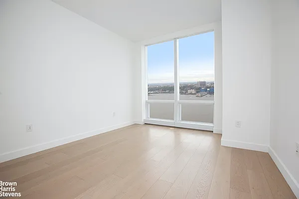 Rented by Brown Harris Stevens | media 19